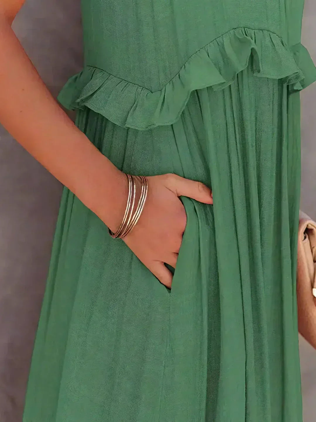Harper™ | Halter Ruffle Maxi Dress